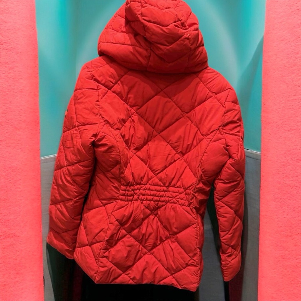 Tommy Hilfiger Red Quilted Puffer Jacket MEDIUM - Picture 2 of 6